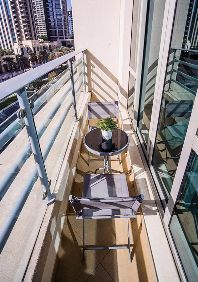 Nasma Luxury Stays - Boulevard Central Tower Дубай Экстерьер фото